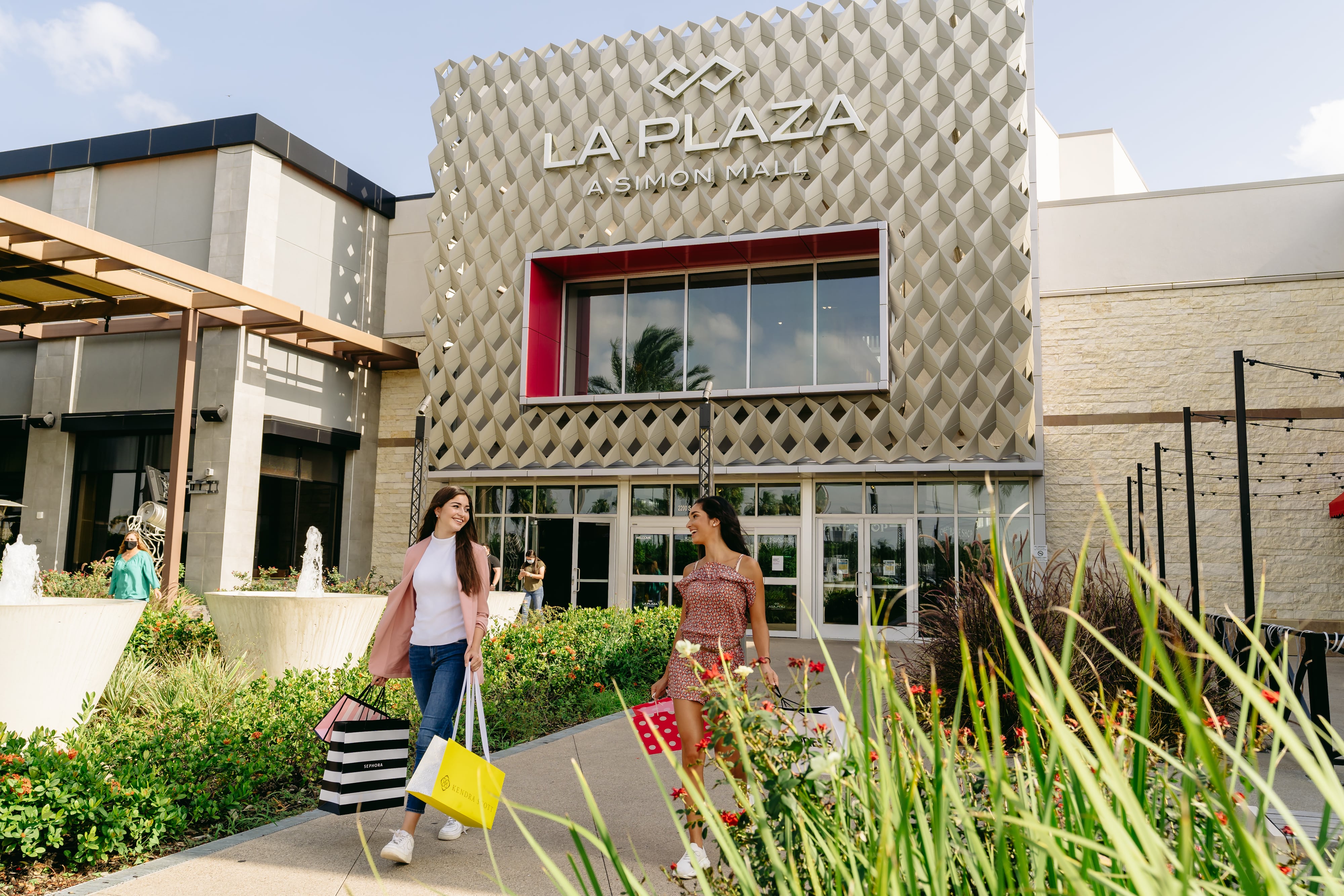 La Plaza Mall